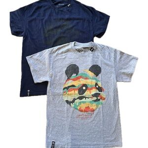 LRG Men's T-shirt Lot 2 Graphic Tees Size Medium Standard Fit